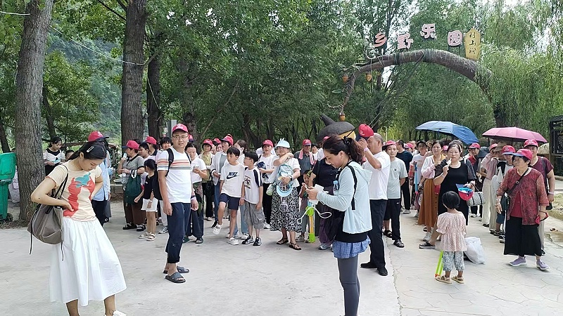 凝心聚力 携手同行| 百华鞋业2025年度员工团建旅游活动圆满收官！