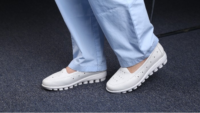 沂南妇幼保健院合作款用鞋：BS21046防滑减震护士鞋