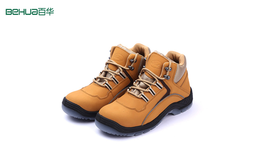 百华劳保|听厂家聊聊：化工行业使用的耐酸碱安全鞋